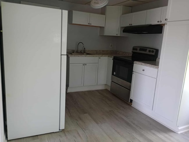 529 N Centre St in Cumberland, MD - Building Photo - Building Photo