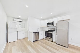 Cocoa Village Flats in Cocoa, FL - Building Photo - Building Photo