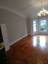 307 Beacon St, Unit 5 in Boston, MA - Building Photo - Building Photo