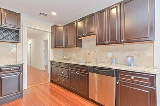 28 Inman St in Cambridge, MA - Building Photo - Building Photo