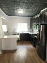 117 S 11th St in Pittsburgh, PA - Building Photo - Building Photo