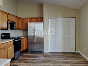 5248 Gobel Dr, Unit 04204 in Groveport, OH - Foto de edificio - Building Photo