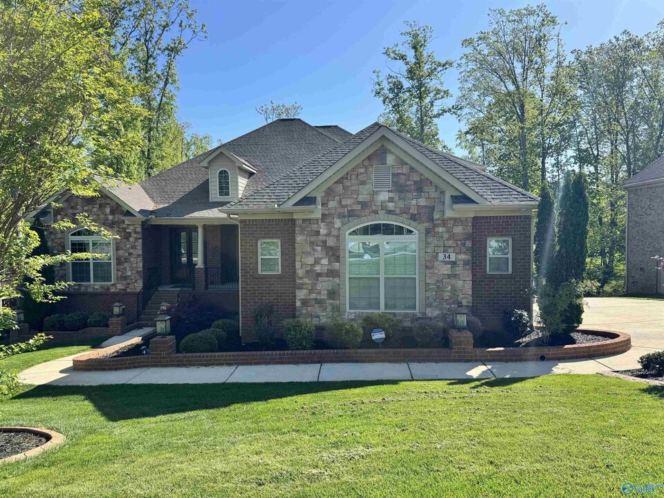 34 Verdant Cir SE in Huntsville, AL - Building Photo