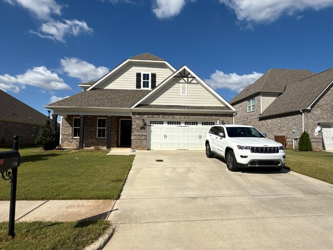 338 Lionel Allen Wy