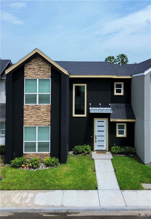 property at 19 N Crown Ln