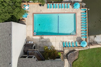 Westchester Village in O'Fallon, MO - Foto de edificio - Building Photo