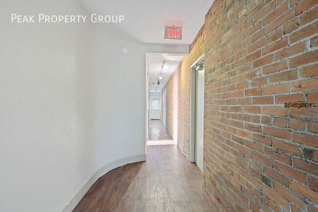 30 E Hollister St in Cincinnati, OH - Building Photo - Building Photo