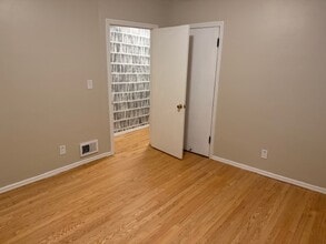 1501 Cornell Dr SE in Grand Rapids, MI - Foto de edificio - Building Photo