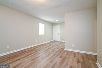 889 Ralph Rd SE in Conyers, GA - Building Photo - Building Photo