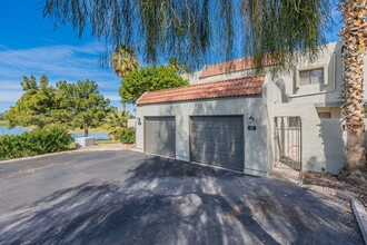 2524 S El Paradiso in Mesa, AZ - Building Photo - Building Photo