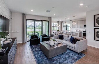 2485 Primrose Pl in Oakland Park, FL - Building Photo - Building Photo