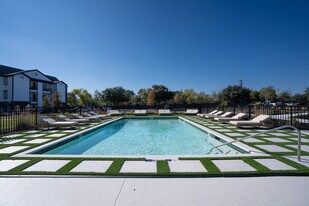 The Aria in College Station, TX - Building Photo