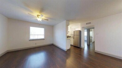 404 E 9th St in Dallas, TX - Building Photo - Building Photo