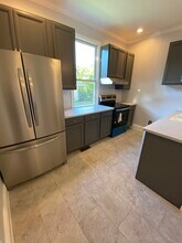 618 W 26th St, Unit Downstairs Unit in Richmond, VA - Foto de edificio - Building Photo