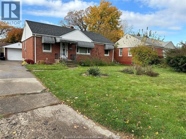 property at 3405 Longfellow Ave