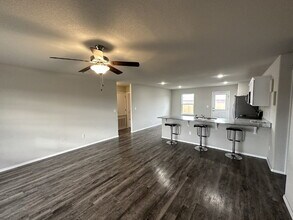 6801 SW Pilgrim Rd in Bentonville, AR - Building Photo - Building Photo