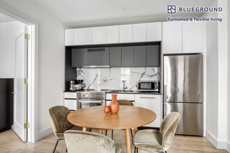 145 Henry St, Unit FL1-ID1066 in Brooklyn, NY - Foto de edificio - Building Photo
