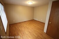 1725 North Ave photo'
