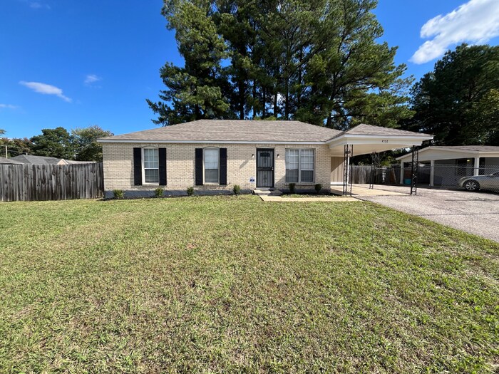 4702 Chevron Rd in Memphis, TN - Building Photo