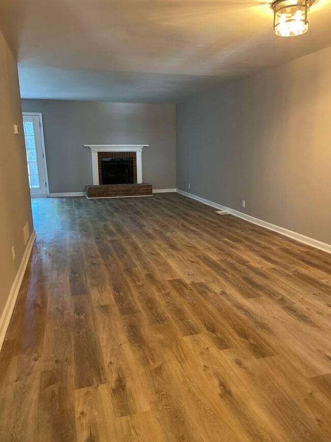 162 Brighton Ct SW in Marietta, GA - Building Photo - Building Photo