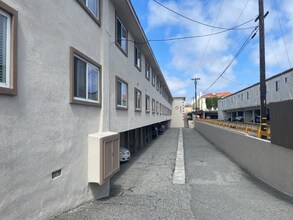 20360 Anza Ave in Torrance, CA - Building Photo - Building Photo