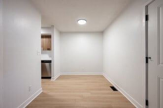 Eaton Residence in Eaton, IN - Building Photo - Interior Photo