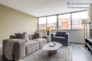 903 S Ashland Ave in Chicago, IL - Building Photo