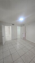 1301 SE 28th Ln in Homestead, FL - Building Photo - Building Photo
