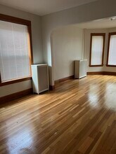 6327 N Lakewood Ave in Chicago, IL - Building Photo - Building Photo