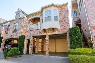 18119 Frankford Lakes Cir in Dallas, TX - Building Photo - Building Photo