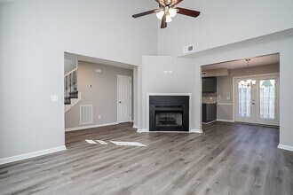 123 Walton Village Dr in Hendersonville, TN - Building Photo - Building Photo