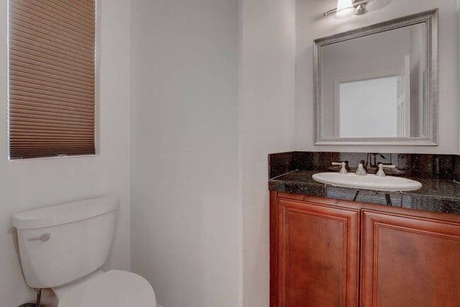 31 Via Mantova in Henderson, NV - Building Photo - Building Photo