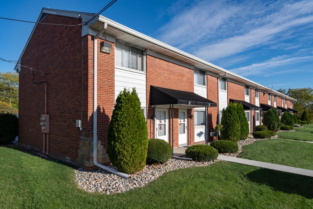 Riverview Apartments in Waterville, OH - Building Photo