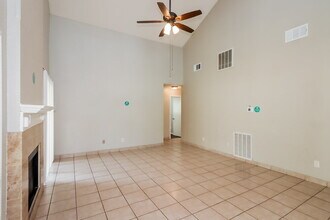 6830 Heather Hollow Dr in Katy, TX - Building Photo - Building Photo