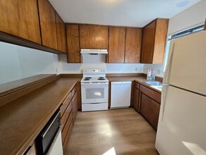 15287 Kingsbury Cir in Grass Valley, CA - Building Photo - Building Photo