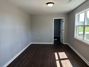 201 Morning Rd in Windsor, NC - Building Photo - Building Photo