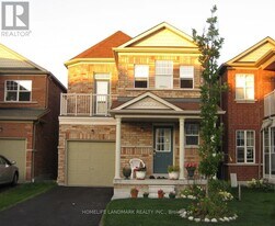 25 Vessel Crescent in Toronto, ON - Building Photo