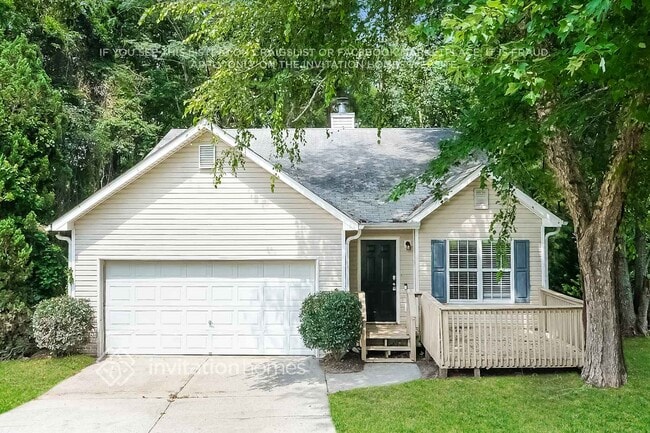 5245 Hillcrest Glenn Dr