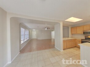 7807 Encanto Vis Dr in San Antonio, TX - Building Photo - Building Photo