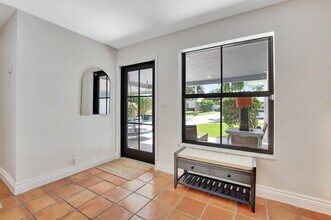 801 SW 5th St in Boca Raton, FL - Foto de edificio - Building Photo