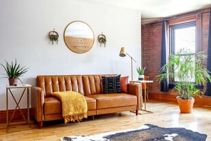 1180 N High St in Columbus, OH - Building Photo