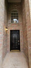 2519 Pine Shadows Dr in Sugar Land, TX - Building Photo - Building Photo