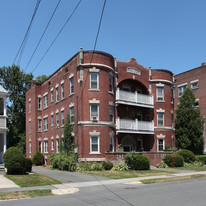 72 High St Apartments