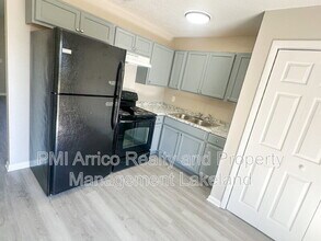 457 Beech Ave in Lakeland, FL - Foto de edificio - Building Photo