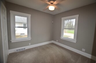 5630 Ovid Ave in Des Moines, IA - Building Photo - Building Photo