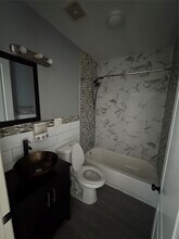 138-14 Brookville Blvd in Queens, NY - Building Photo - Building Photo