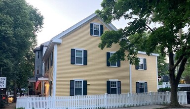 7 Perry St in Brookline, MA - Building Photo - Building Photo