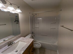 2207 Spring Park Rd, Unit 10 in Jacksonville, FL - Building Photo - Building Photo