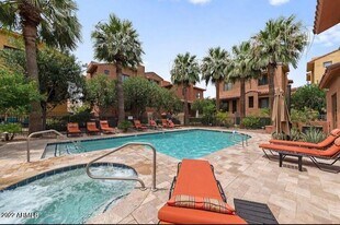 9551 E Redfield Rd in Scottsdale, AZ - Building Photo