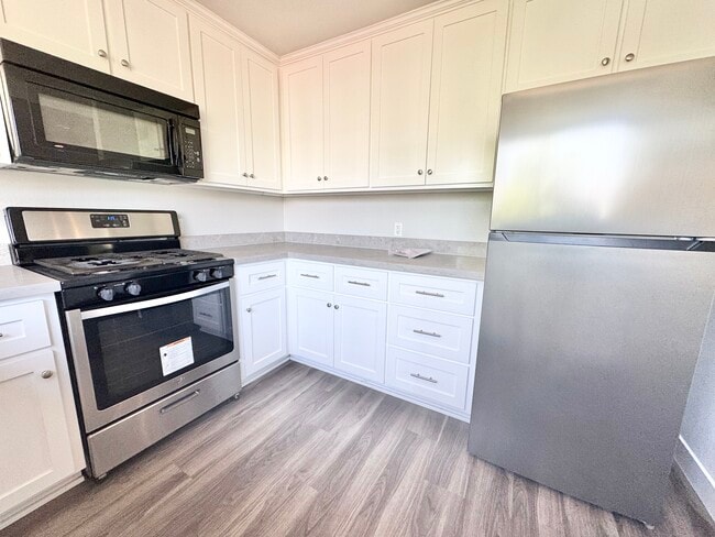 619 N Kingsley Dr in Los Angeles, CA - Building Photo - Building Photo